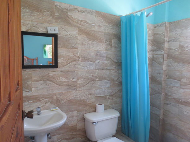 Imagen de los exteriores del Hotel Coco, Sos&uacute;a. Foto 8