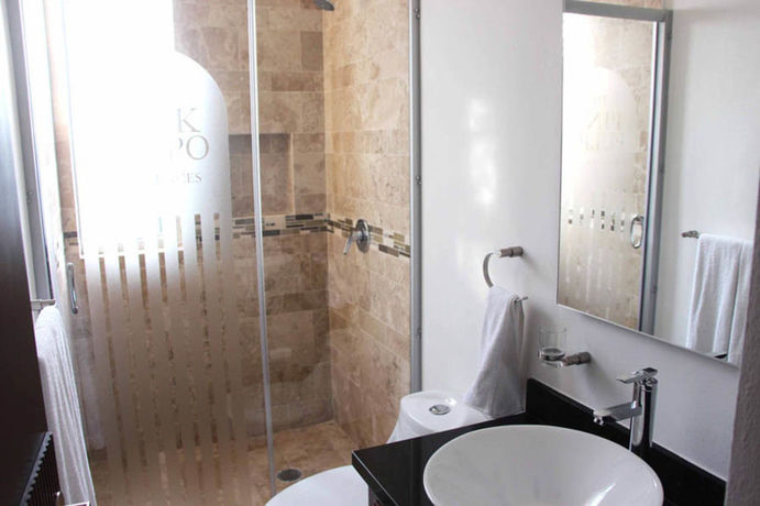 Imagen de la habitación del Hotel Coco Village. Foto 3
