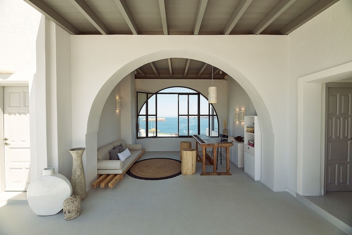 Imagen de los interiores del Hotel Coco-Mat Santorini. Foto 18