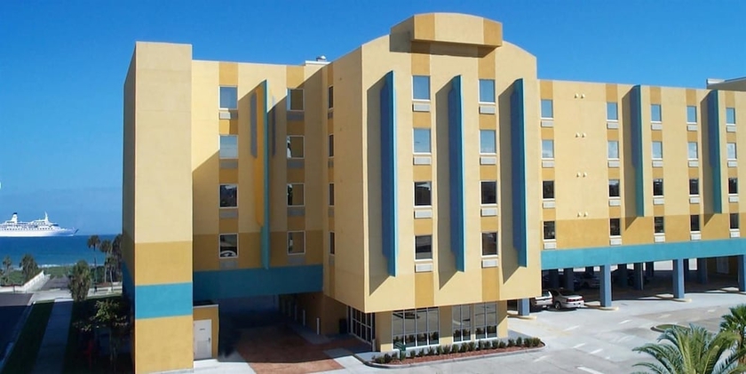 Imagen general del Hotel Cocoa Beach Suites. Foto 3
