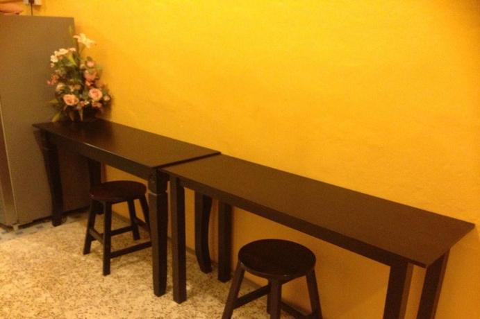 Imagen general del Hotel Cocoa Mews Cafe and Homestay - Hostel. Foto 12