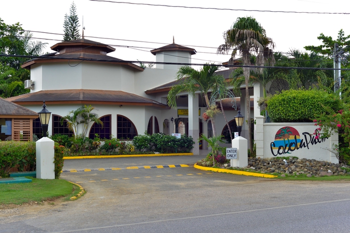 Imagen general del Hotel Cocolapalm Seaside Resort. Foto 1