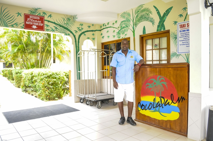 Imagen de los interiores del Hotel Cocolapalm Seaside Resort. Foto 10