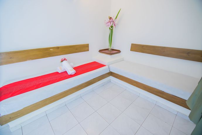 Imagen de la habitación del Hotel Cocoliso Island Resort. Foto 15