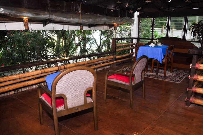 Imagen de los exteriores del Hotel Cocoloco Boracay Beach Resort. Foto 14