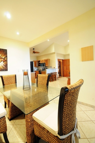 Imagen de la habitación del Hotel Cocomar Beachfront and Island Resort. Foto 14