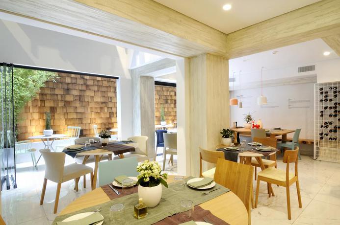 Imagen del bar/restaurante del Hotel Coco-mat Athens. Foto 5