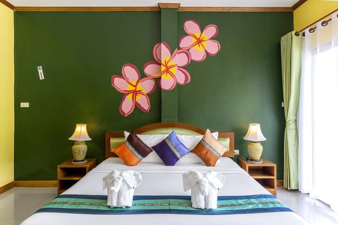 Imagen de la habitación del Hotel Coconut Beach Resort. Foto 14