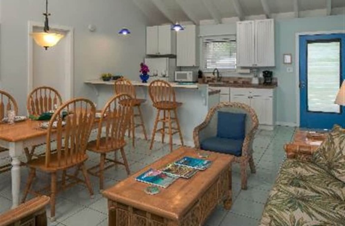 Imagen general del Hotel Coconut Coast Villas. Foto 4