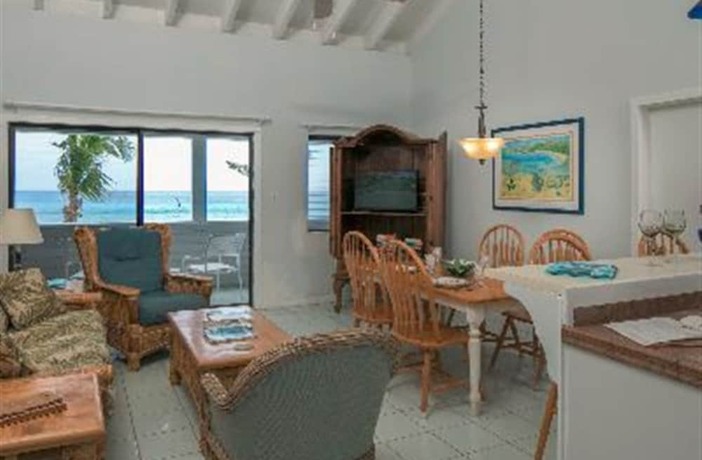 Imagen general del Hotel Coconut Coast Villas. Foto 5