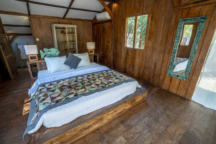 Imagen de la habitación del Hotel Coconut Garden Resort. Foto 16