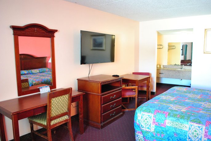 Imagen de la habitación del Hotel Coconut Grove Motor Inn. Foto 2