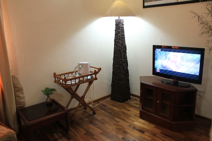 Imagen de la habitación del Hotel Coconut Grove Regency. Foto 12