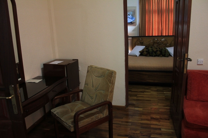 Imagen de la habitación del Hotel Coconut Grove Regency. Foto 15