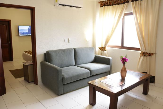 Imagen de la habitación del Hotel Coconut Grove Sakumono. Foto 10