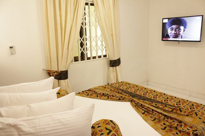Imagen de la habitación del Hotel Coconut Grove Sakumono. Foto 11