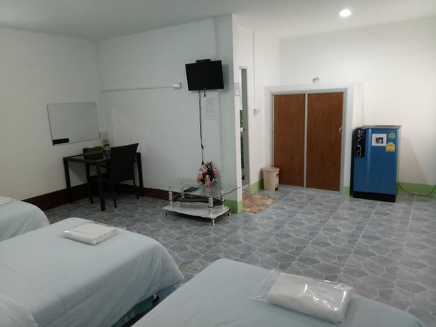 Imagen de la habitación del Hotel Coconut Home Resort. Foto 9