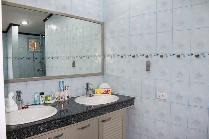 Imagen general del Hotel Coconut Laguna Villas. Foto 16