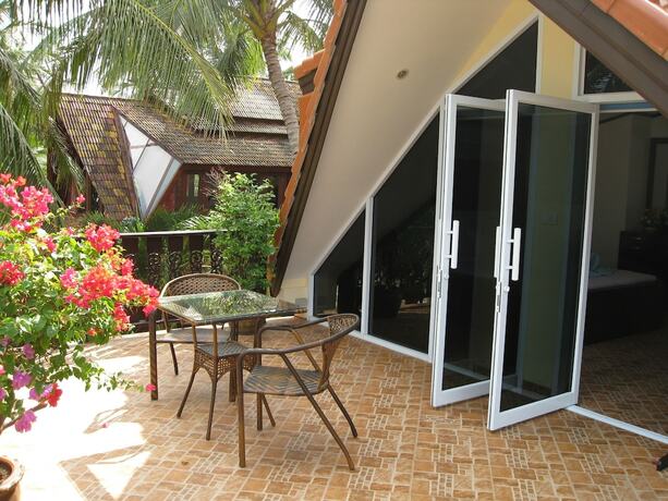 Imagen general del Hotel Coconut Laguna Villas. Foto 17