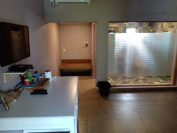 Imagen de la habitación del Hotel Coconut Lodge. Foto 34