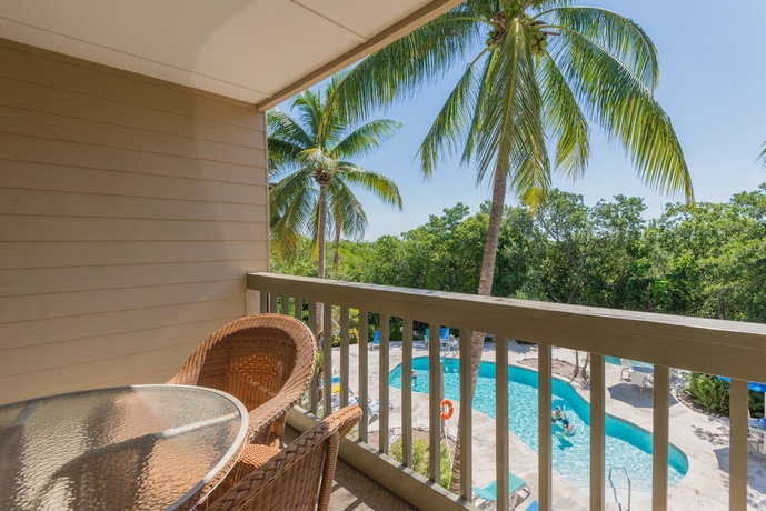 Imagen de la piscina del Hotel Coconut Mallory Resort and Marina By Kees Vacations. Foto 16