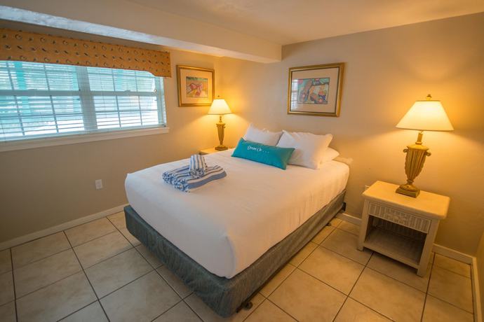 Imagen de la habitación del Hotel Coconut Palms Beach Resort Ii A Ramada By Wyndham. Foto 9