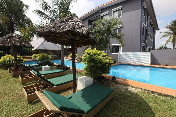 Imagen general del Hotel Coconut Palms Resort and Diamond Casino. Foto 5