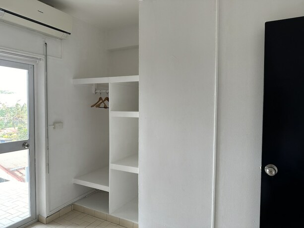Imagen de la habitación del Hotel Coconut Palms Resort and Diamond Casino. Foto 14