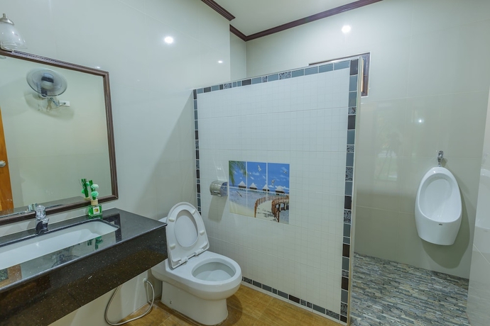 Imagen de la habitación del Hotel Coconut Resort. Foto 15