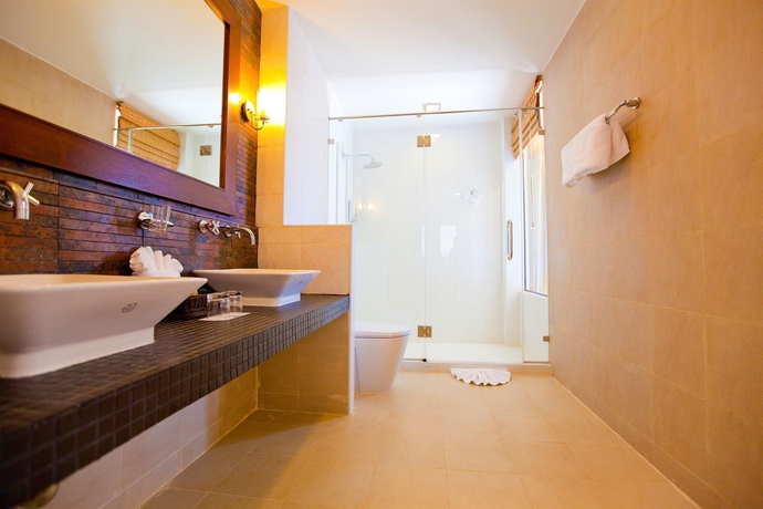 Imagen de la habitación del Hotel Coconut Village Resort. Foto 8