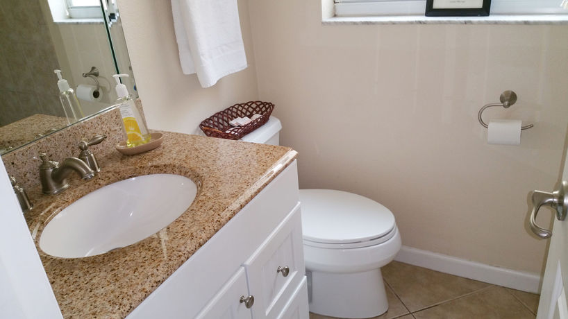 Imagen de los exteriores del Hotel Coconut Villas Of Dunedin. Foto 9