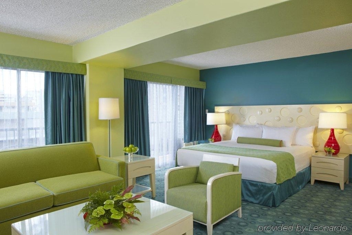 Imagen de la habitación del Hotel Coconut Waikiki. Foto 2