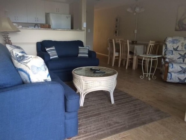 Imagen de la habitación del Hotel Coconuts Beach Resort, Holmes Beach. Foto 11