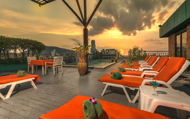 Imagen de la piscina del Hotel Cocoon APK Resort & Spa. Foto 11