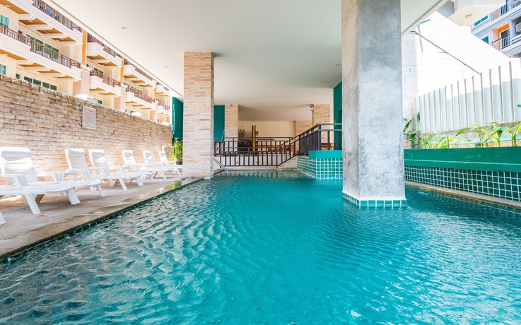 Imagen de la piscina del Hotel Cocoon APK Resort & Spa. Foto 14