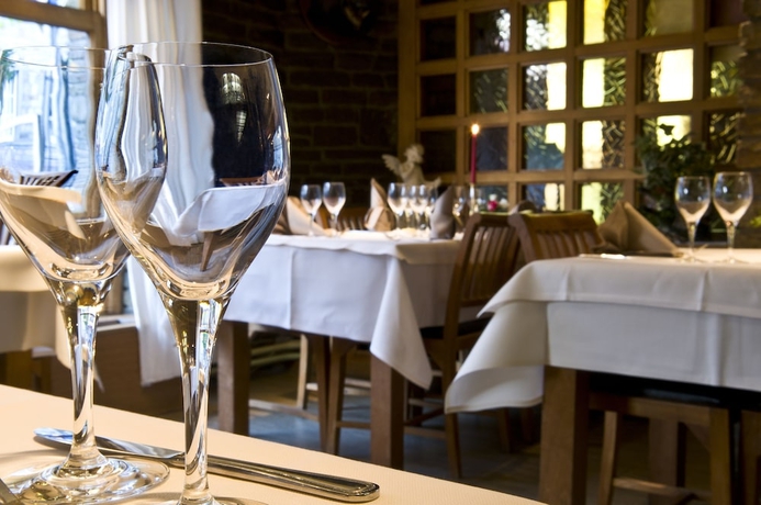 Imagen del bar/restaurante del Hotel Cocoon Du Commerce. Foto 3