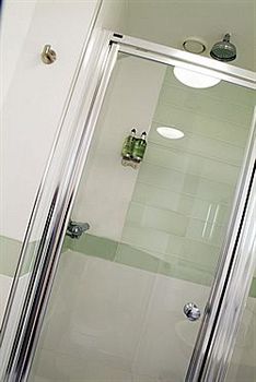 Imagen general del Hotel Cocoon @ the International Inn. Foto 5