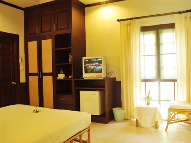 Imagen general del Hotel Cocopalm Beach Resort. Foto 9