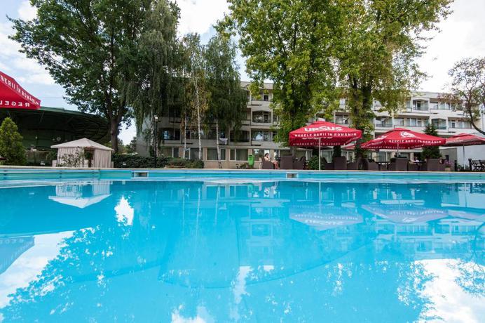 Imagen de la piscina del Hotel Cocor Spa. Foto 18