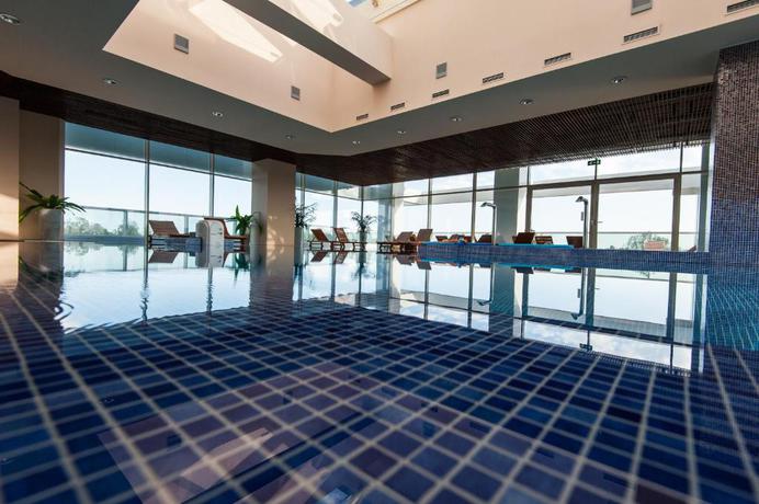 Imagen de la piscina del Hotel Cocor Spa. Foto 19