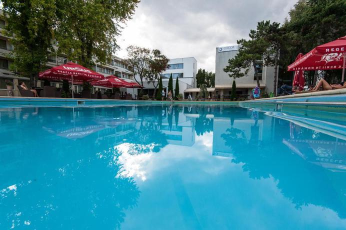 Imagen de la piscina del Hotel Cocor Spa. Foto 20