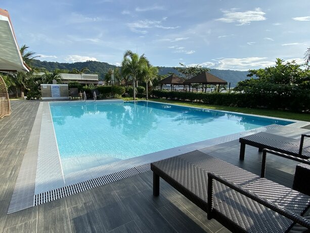 Imagen general del Hotel Cocotel Rsam Beach Resort. Foto 10