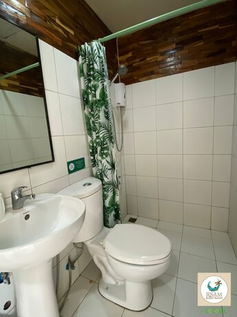 Imagen general del Hotel Cocotel Rsam Beach Resort. Foto 15