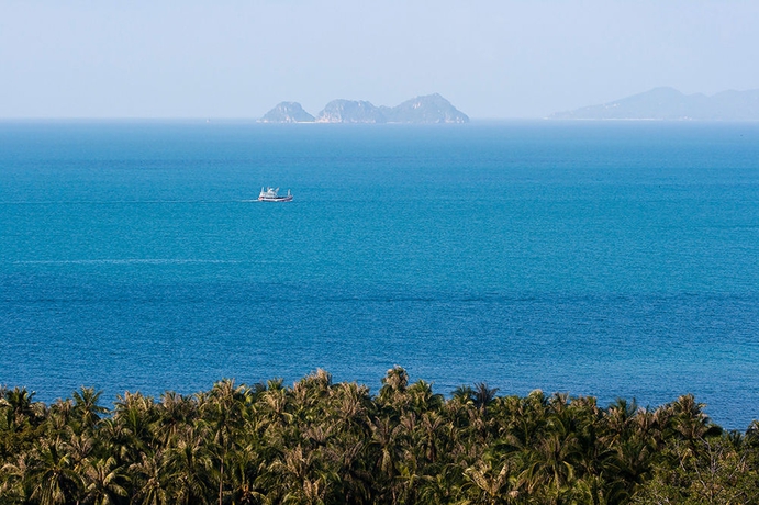 Imagen de los exteriores del Hotel Code. Foto 12