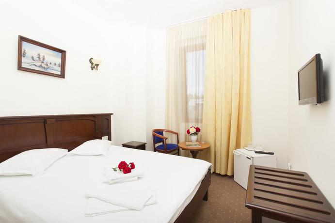 Imagen de la habitación del Hotel Codrisor. Foto 7