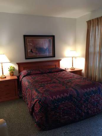 Imagen de la habitación del Hotel Cody Holiday Lodge. Foto 9