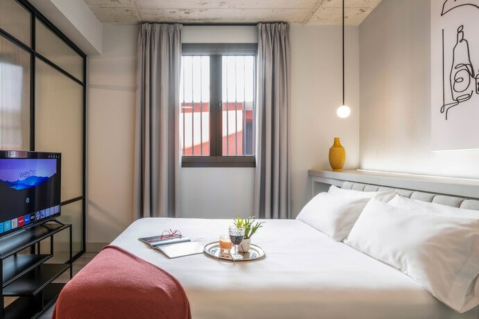 Imagen general del Hotel Coeo Apartments Parras. Foto 2