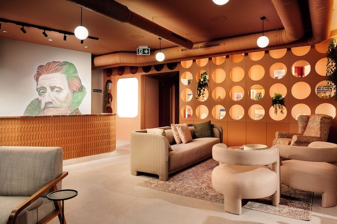 Imagen de los interiores del Hotel Coeo Hostel Hernan Ruiz. Foto 14
