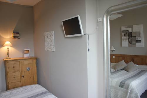 Imagen de la habitación del Hotel Coeur De Loire. Foto 6