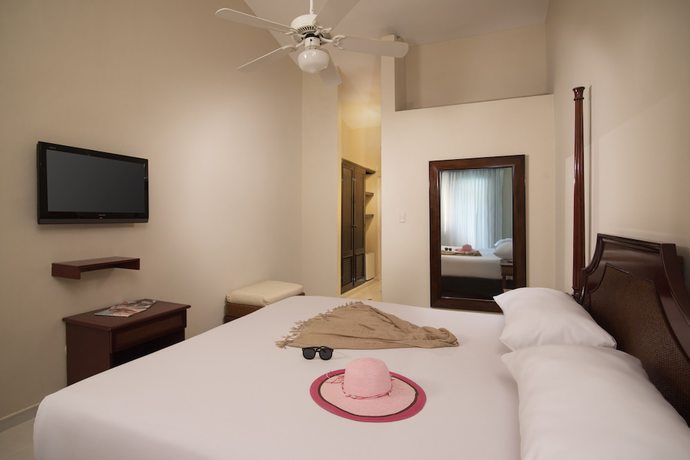 Imagen de la habitación del Hotel Cofresi Palm Beach. Foto 4